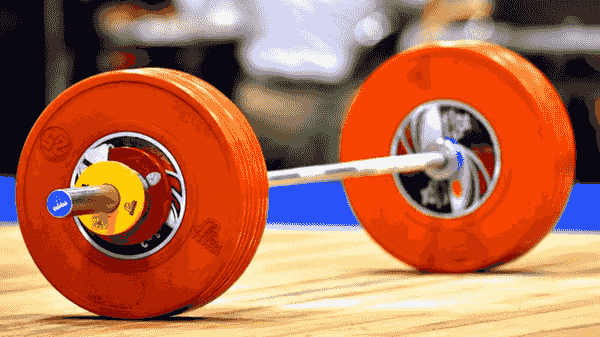 بانوی وزنهبردار اردبیلی طلایی شد