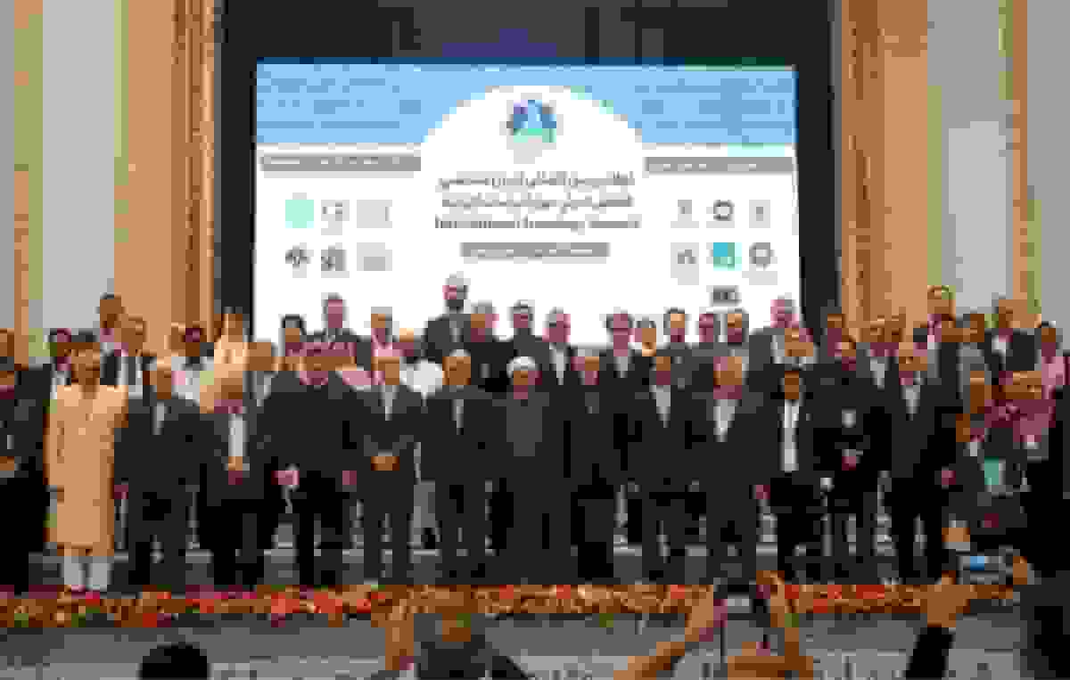 صالحی: زبان فارسی اصلیترین بخش روح ایران است/ ایران سرزمین مقاومت است نه تسلیم