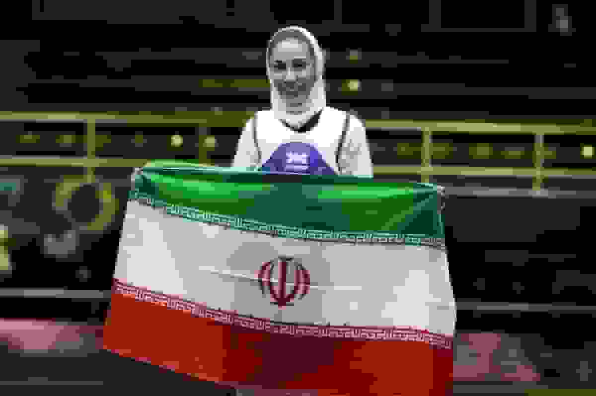 ساینا کریمی: خوشحالم توانستم دل مردم کشورم را شاد کنم