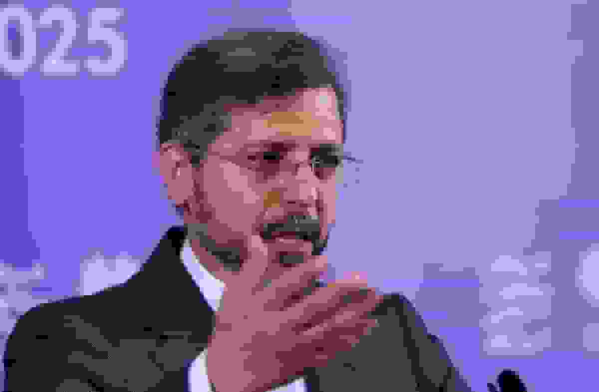 خطیبزاده: مذاکره با آمریکا مسلح خواهد بود