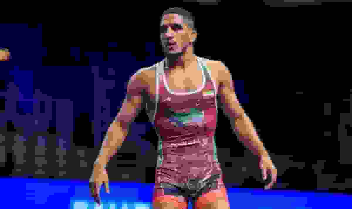 مسابقات کشتی آزاد و فرنگی در بازیهای کشورهای اسلامی با حضور ستارههای ایرانی