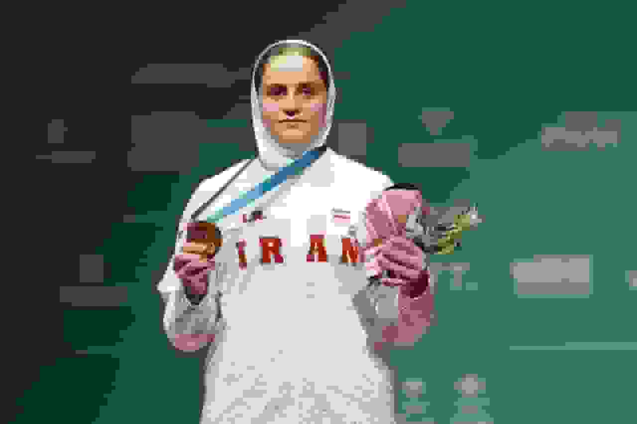 این وزنه بردار دختر دکتر میشود / ماجرای مهسا بهشتی و توأمان درس و ورزش