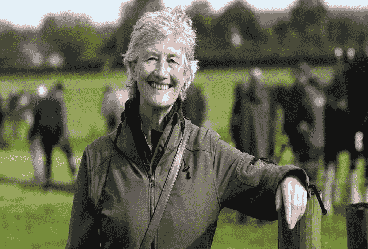 کاترین کانولی به پیروزی قاطع در انتخابات ریاست جمهوری ایرلند رسید