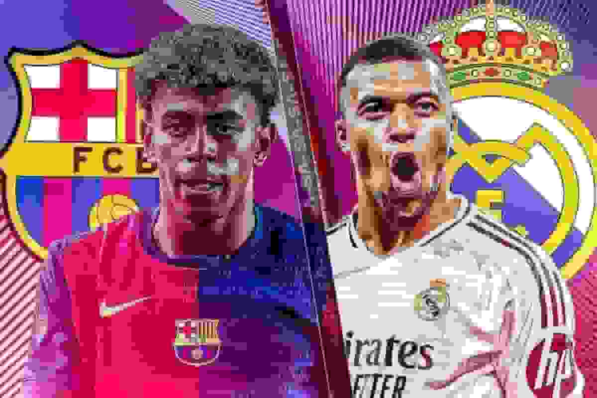 ریزش ساختمان قدیمی در خیابان جمهوری