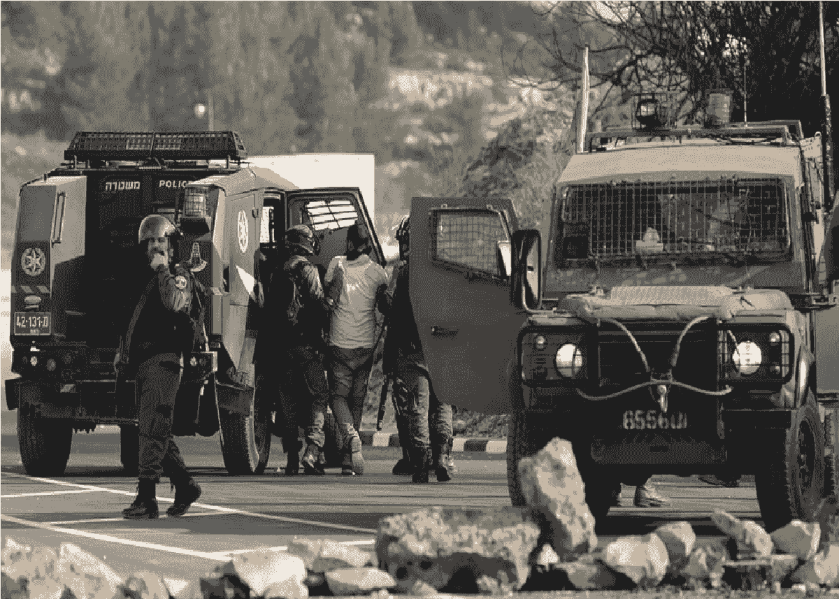 اشغالگران اسرائیلی بازداشت فلسطینیها از جمله اسیر آزاد شده در کرانه باختری