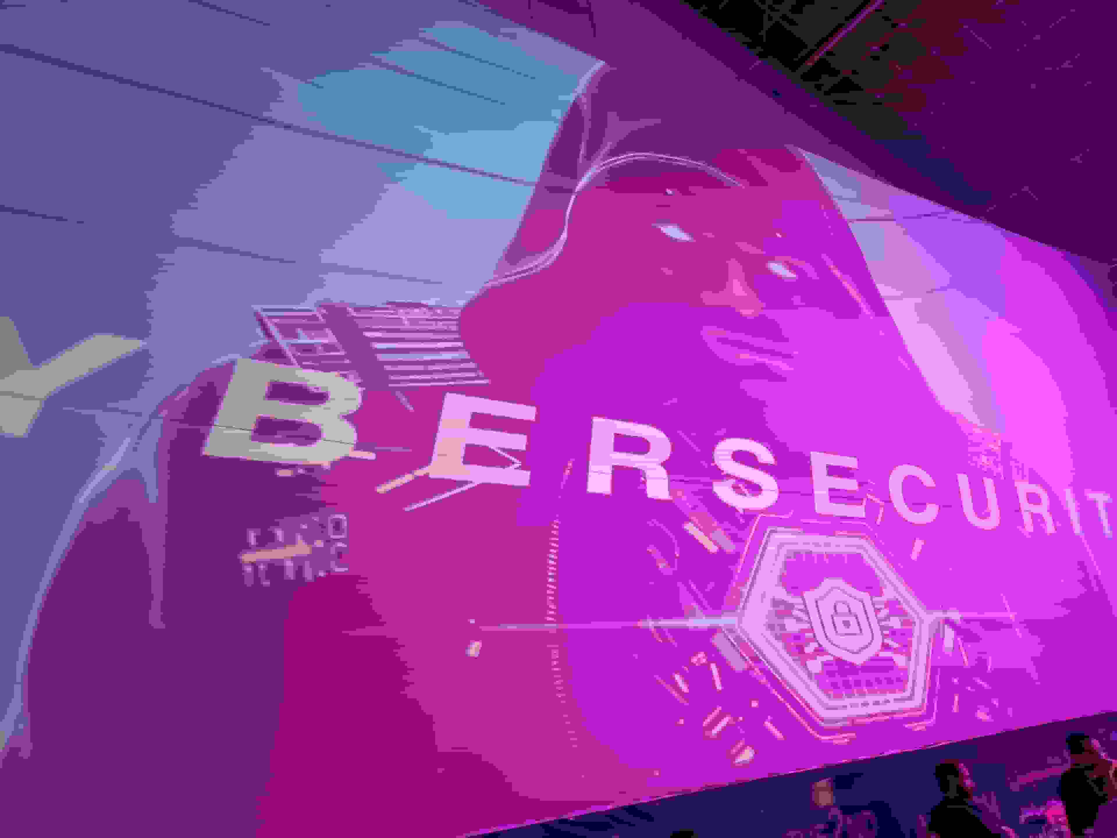 جنگ سایبری در المپیک فناوری؛ نبرد نخبگان ایرانی در رقابتهای امنیتی