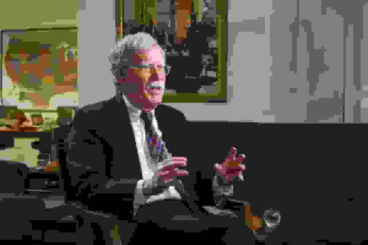 بولتون: ترامپ قادر به تشخیص دوست و دشمن آمریکا نیست