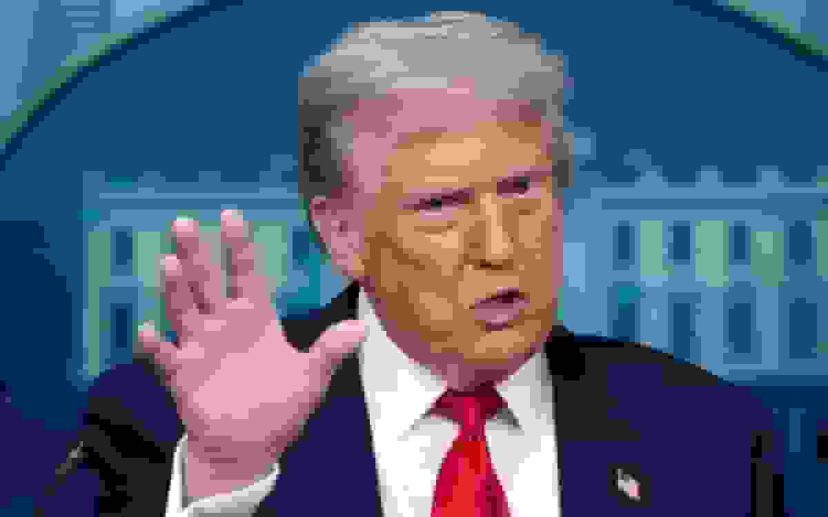 کشمکش ترامپ و دیوان عالی آمریکا بر سر اخراج مقام دولتی