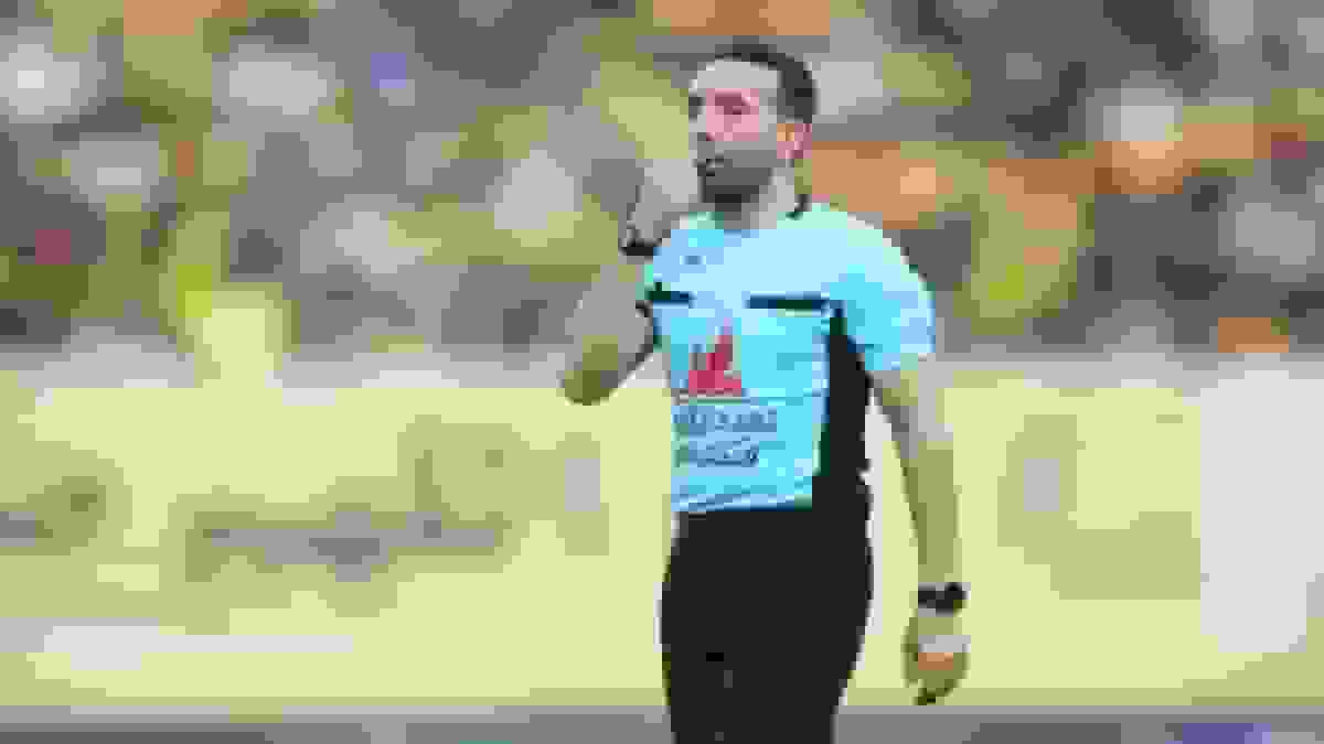 سوت تراکتور - پرسپولیس در دست کاظمی