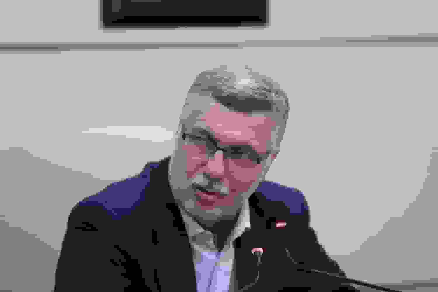 وزیر بهداشت از راکتور تهران بازدید کرد و تولید رادیو داروها را ستود