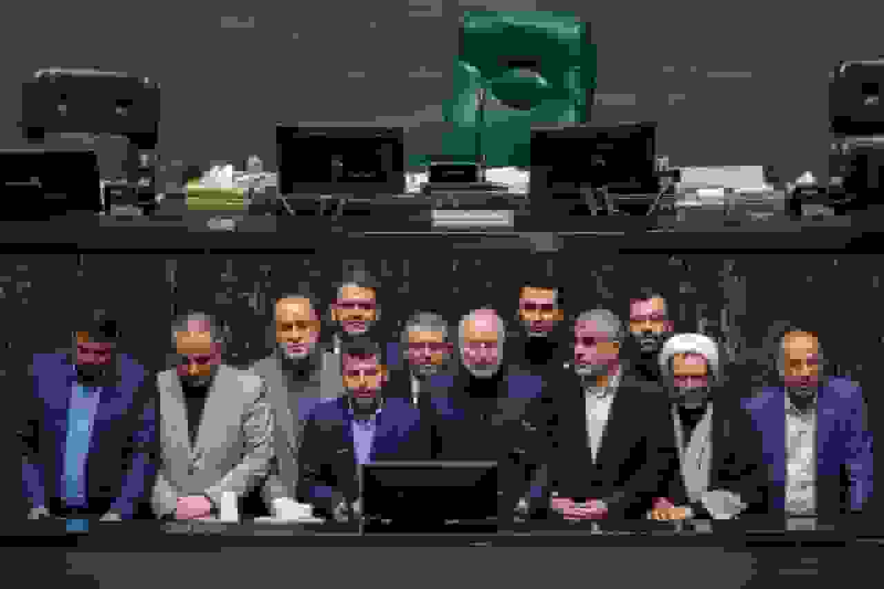 انحلال بانک آینده: گام بزرگی در مبارزه با مافیای ثروت