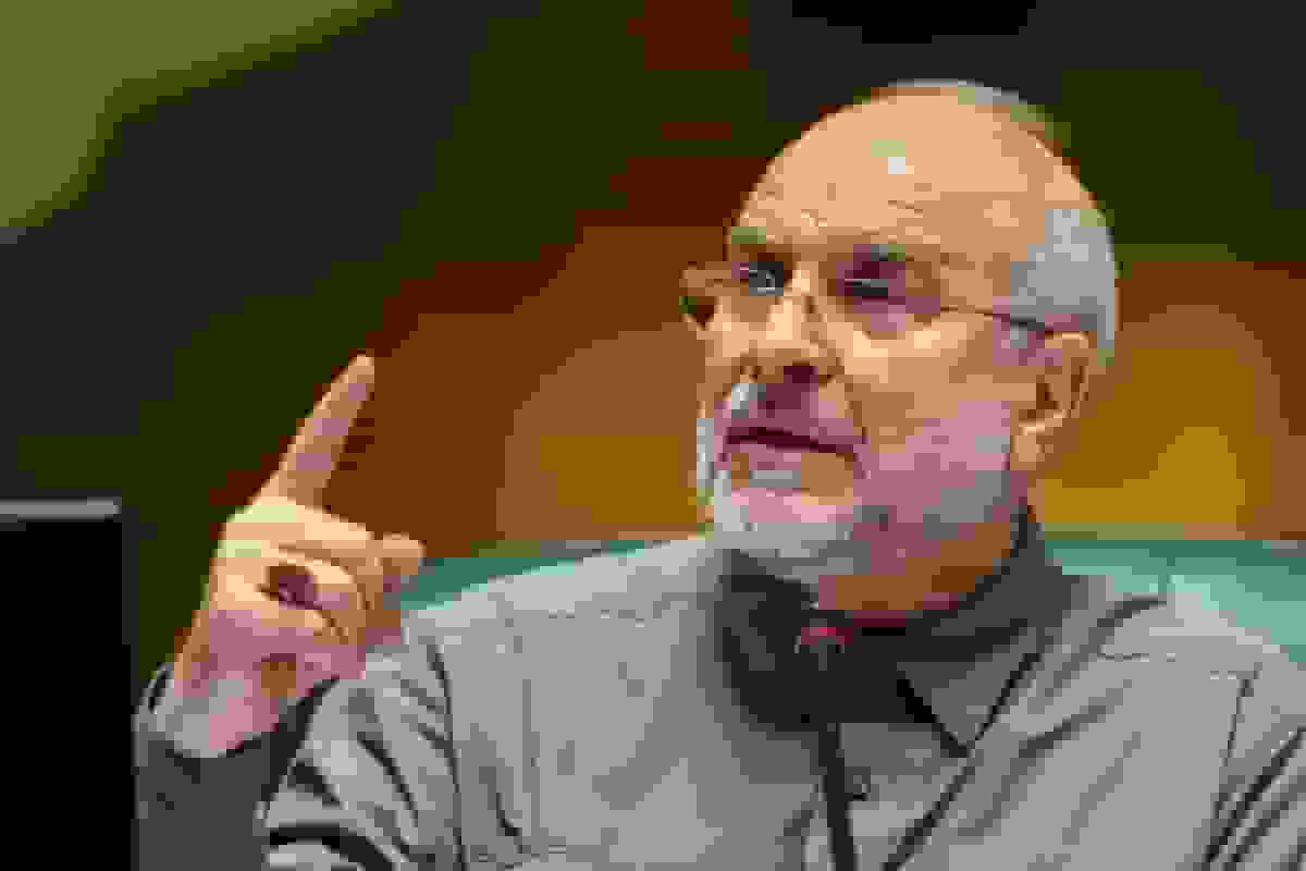 قالیباف: ترامپ و مستکبرین همزمان دم از صلح زده و به دنبال بمباران مراکز هستهای ما بودند