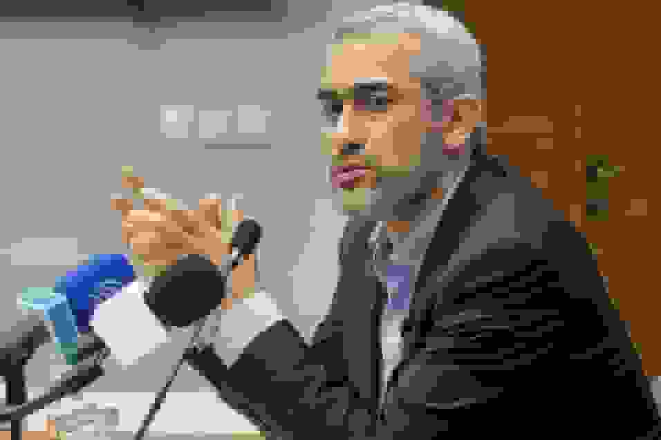 وزیر اقتصاد: ۱۰۰ میلیارد دلار پروژه برای اجرا هدفگذاری شده است