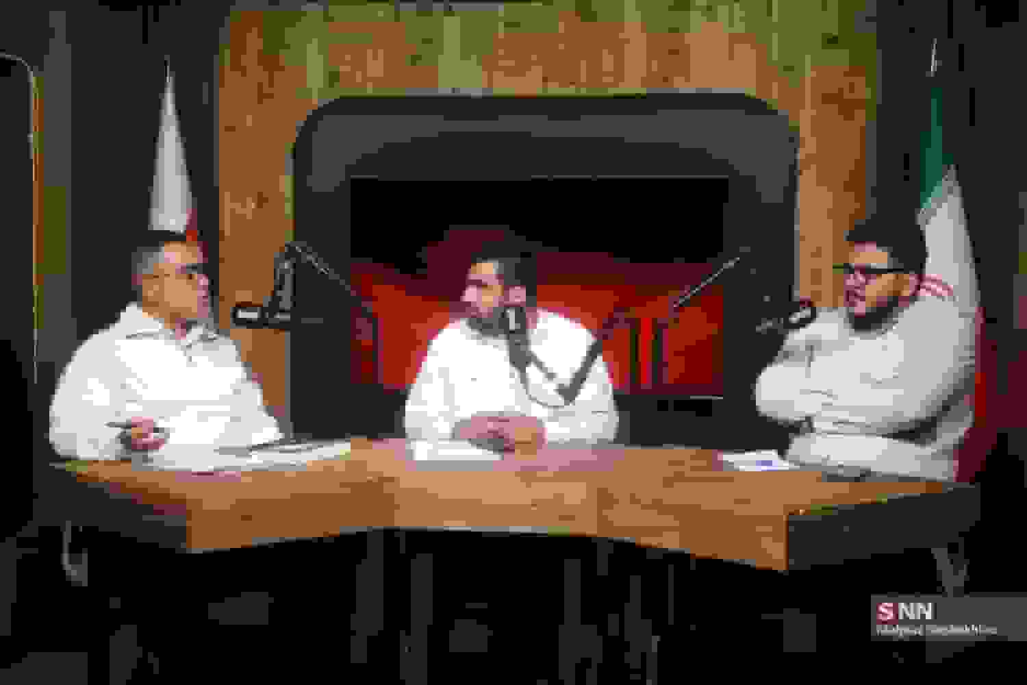 مناظره دانشجویی: انتقاد از سیاسیشدن انجمنهای علمی و مطالبه شنیدهشدن صدای دانشجویان