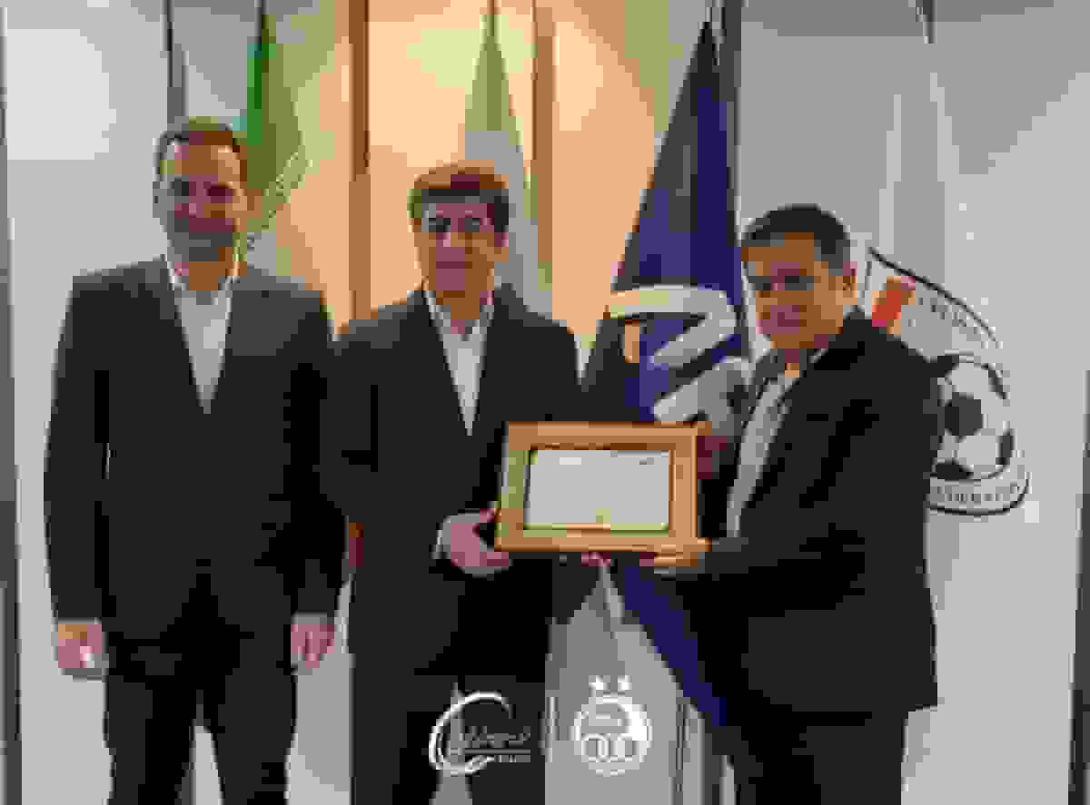 صدور مجوز حرفهایسازی باشگاه استقلال