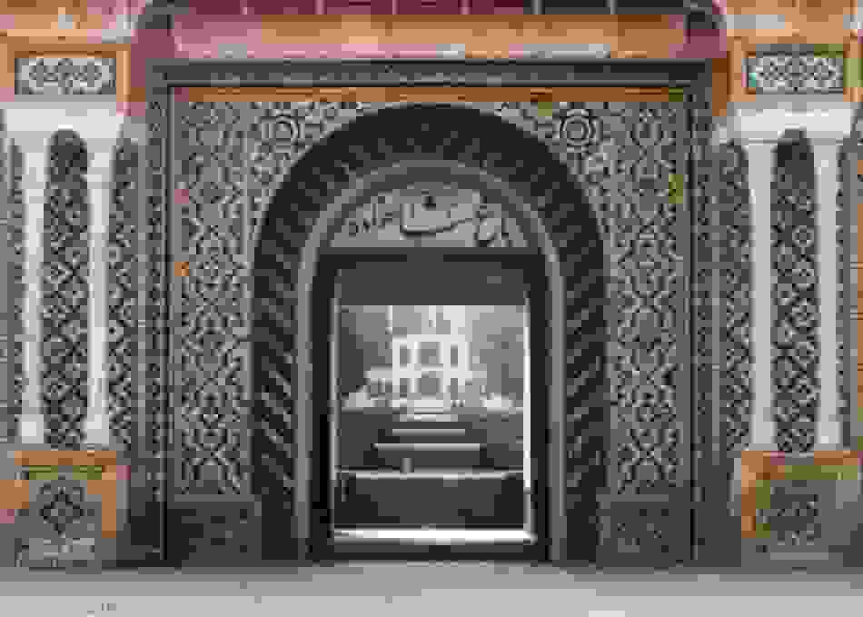 آغاز مرمت سردر باغ شاهزاده ماهان کرمان