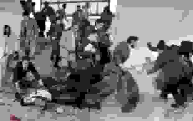 سه قطره خون در مسیر فرش قرمز نیکسون: مسیر استکبارستیزی دانشجویان از ۱۶ آذر ۱۳۳۲ تا امروز