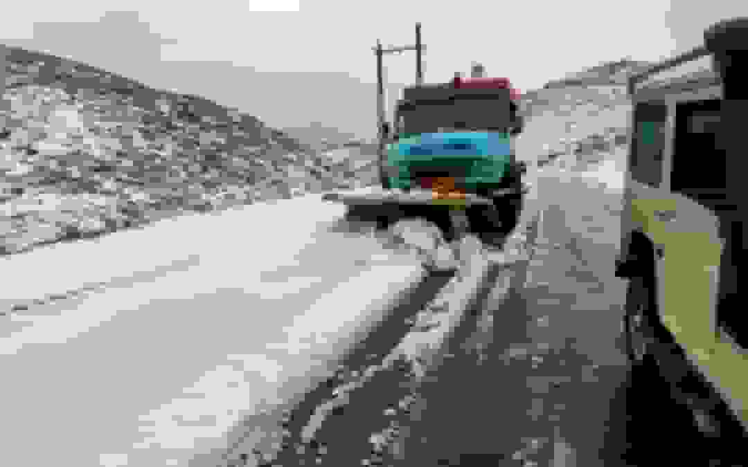 بارش برف در محورهای مواصلاتی آذربایجان شرقی