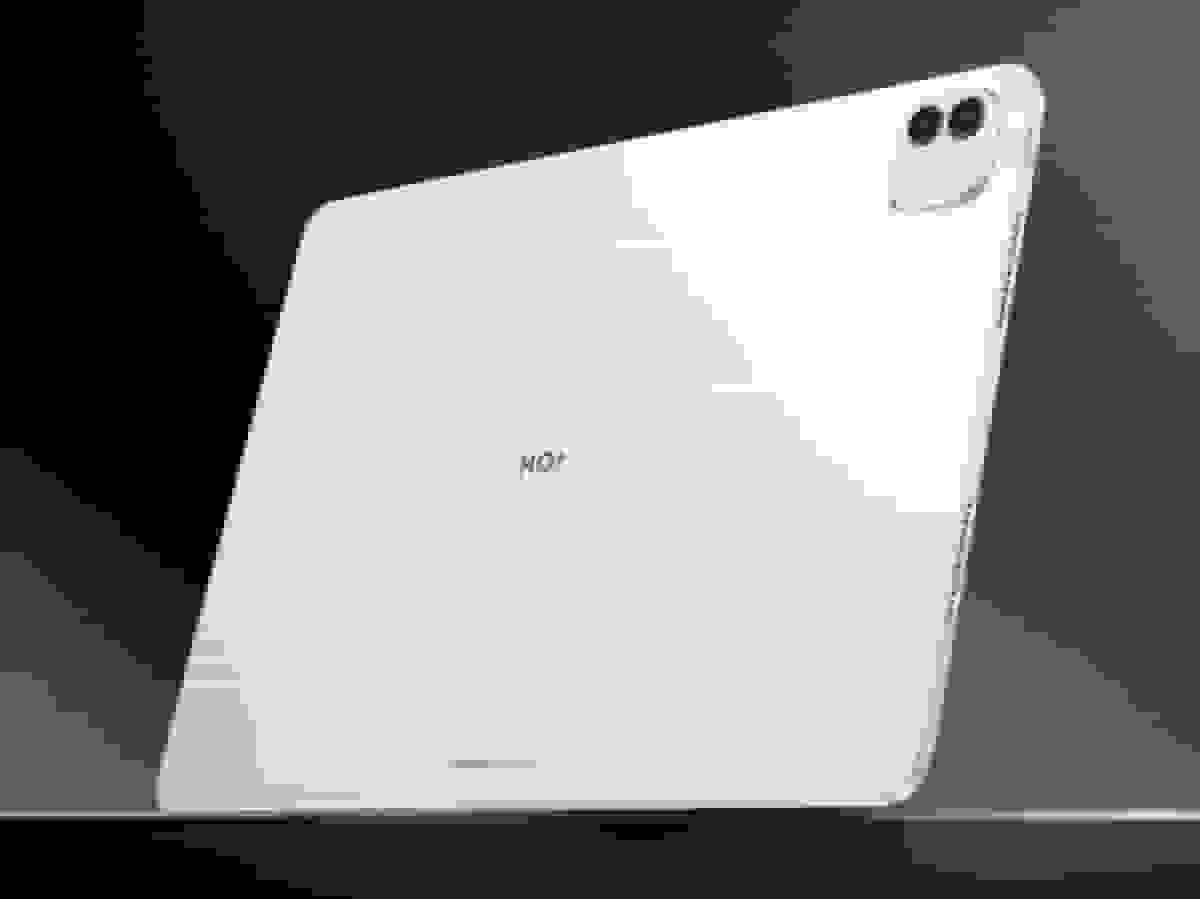 افشای تصاویر و مشخصات کلیدی تبلت پرچمدار آنر مجیکپد 3 پرو