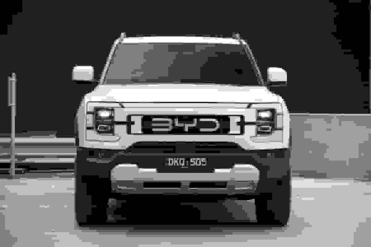 بیوایدی بر توسعه خودروهای پلاگین هیبریدی تمرکز میکند