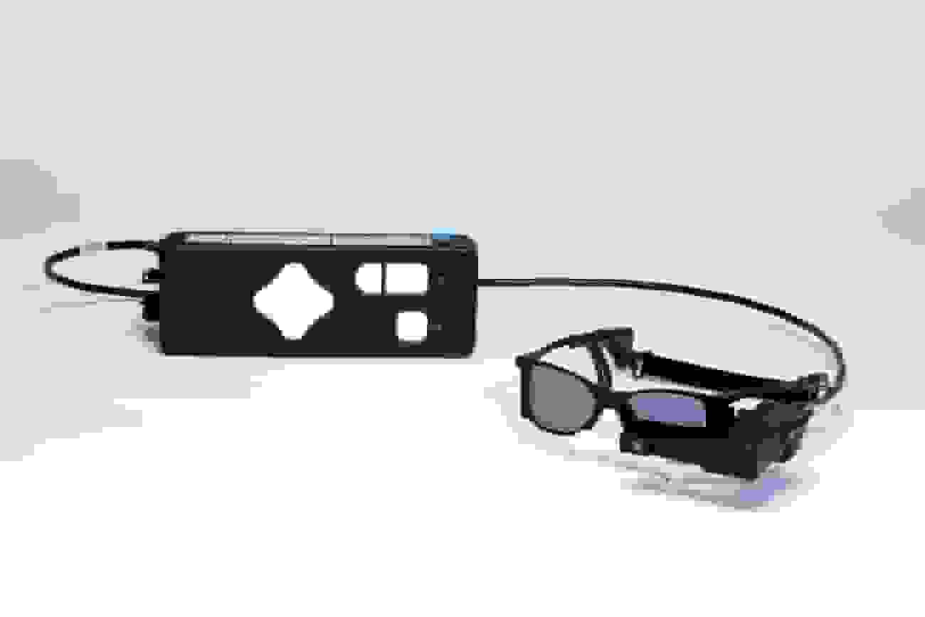 دستاورد بزرگ دانشمندان استنفورد: بازیابی بینایی با ایمپلنت چشم و عینک مخصوص