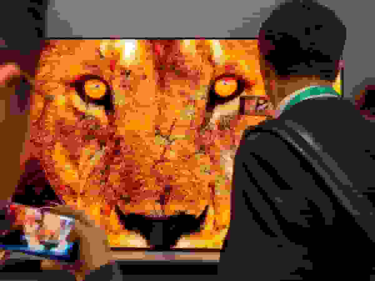 تحقیق جدید: برتری تلویزیونهای 8K و 4K برای کاربران عادی قابل توجه نیست