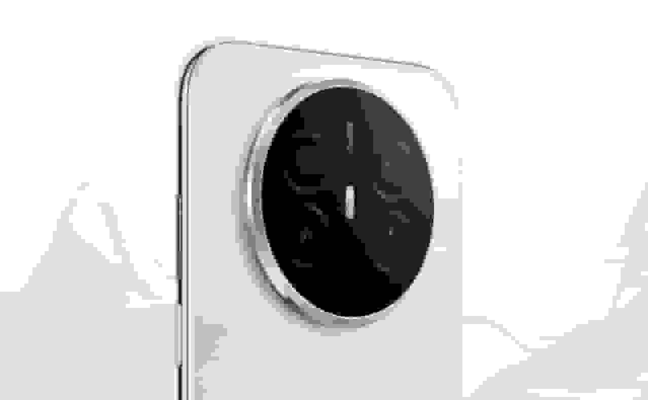 هواوی میت ۷۰ ایر با باتری ۶۵۰۰ میلیآمپرساعتی و نمایشگر ۷ اینچی معرفی شد