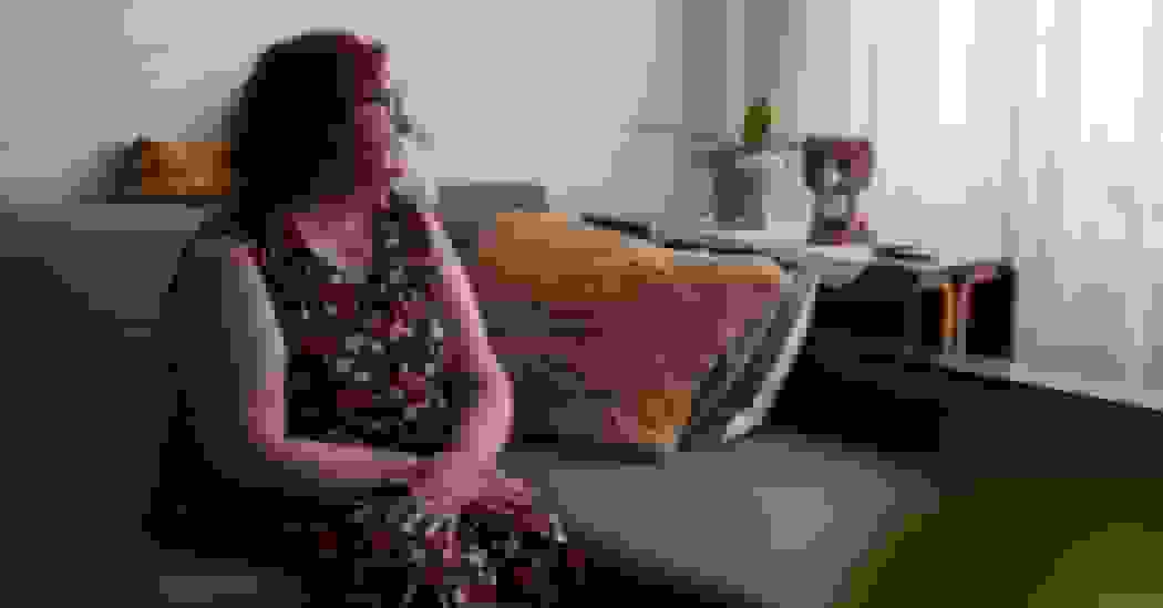 وقتی مراقبت از دیگران زنان را بیمار میکند