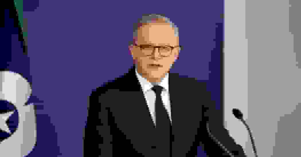 رهبران استرالیا پس از حملۀ ساحلی بوندی قول تقویت قوانین اسلحه را دادند