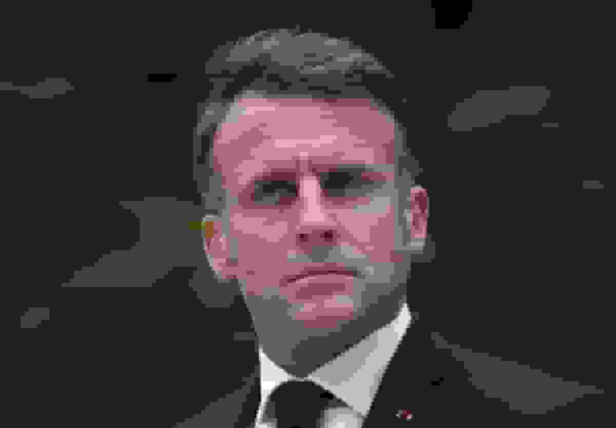 ماکرون خواستار گفتوگو با پوتین شد