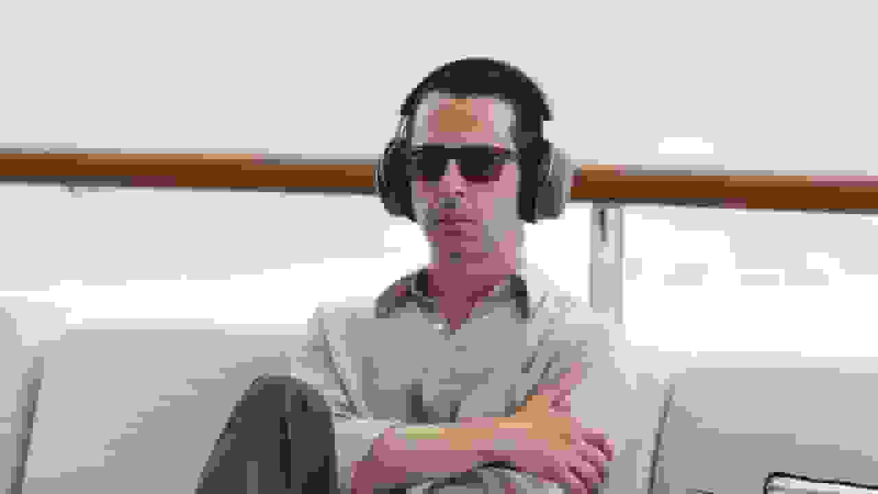 جرمی استرانگ در نقش مارک زاکربرگ در فیلم The Social Reckoning