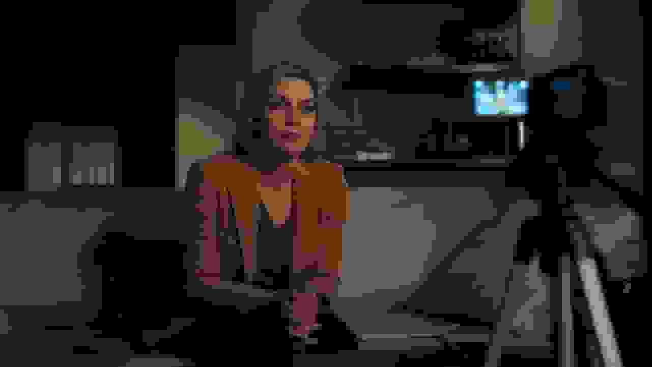 ری سیهورن تایید کرد صداپیشه افتخاری سریال Pluribus همبازی او در Better Call Saul بود