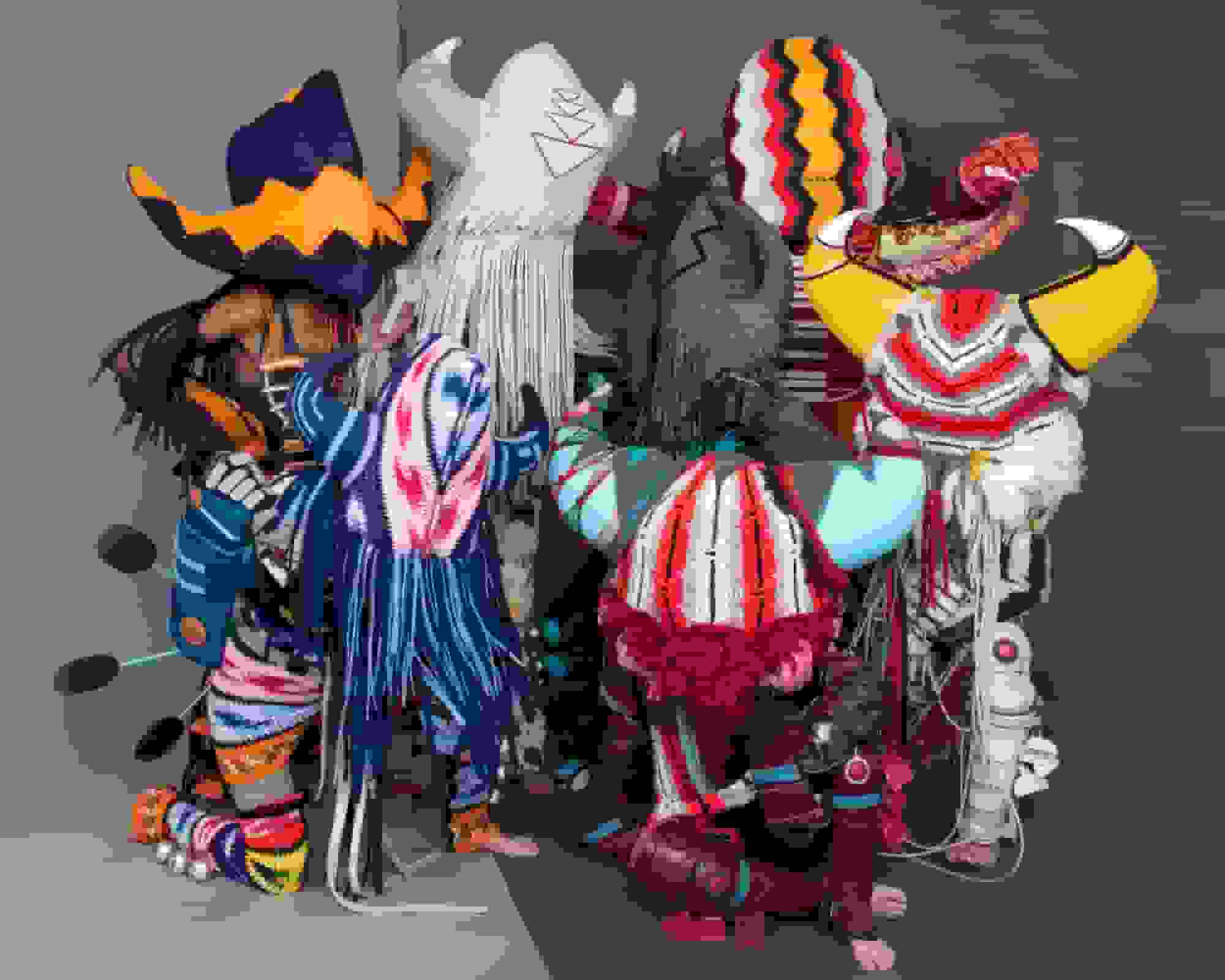 نمایشگاه «زمین چکنده»: کانوپا هانسکا لوگر گذشته را به آیندهای فرضی میآورد